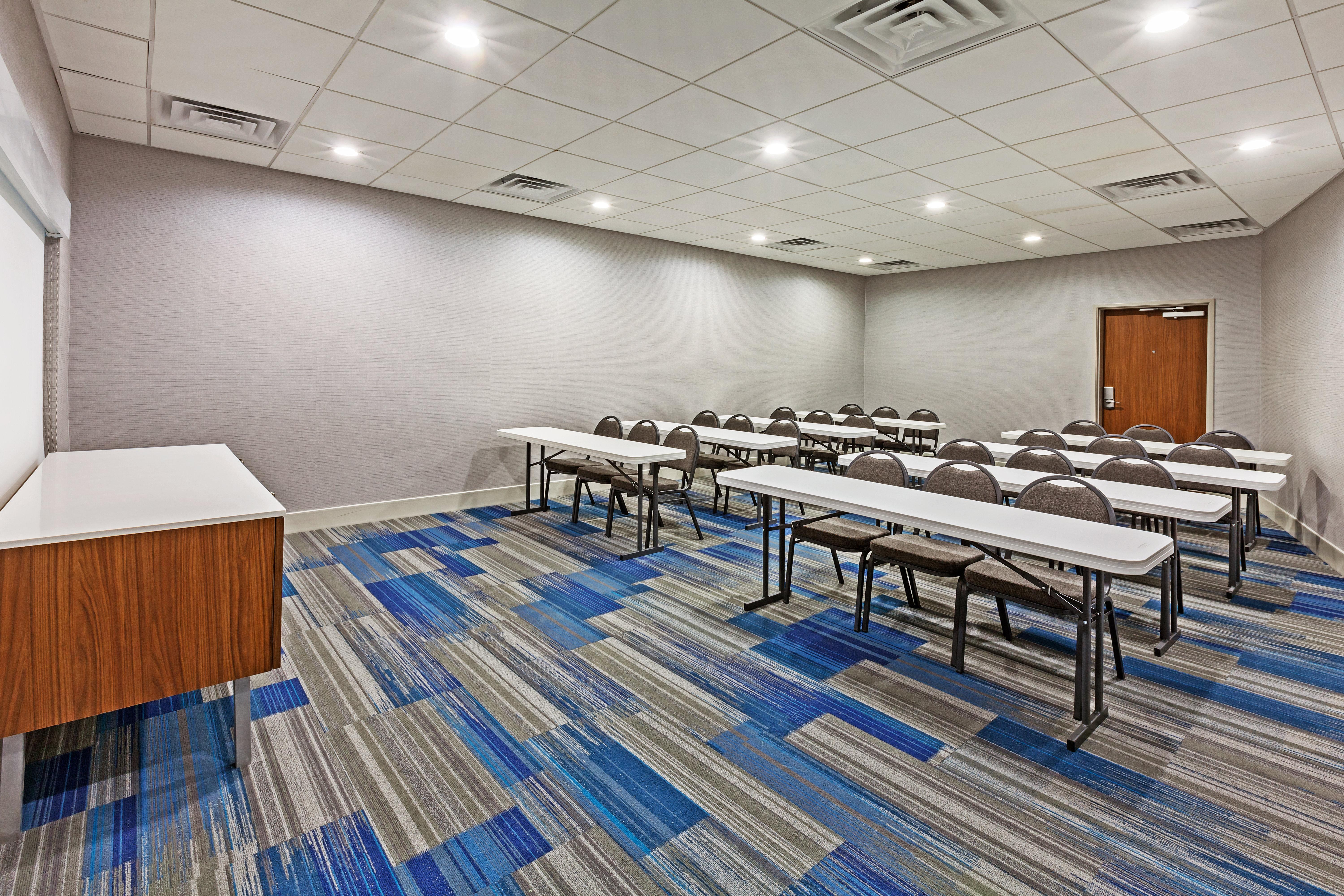 Holiday Inn Express & Suites Tulsa West - Sand Springs By Ihg Exterior photo